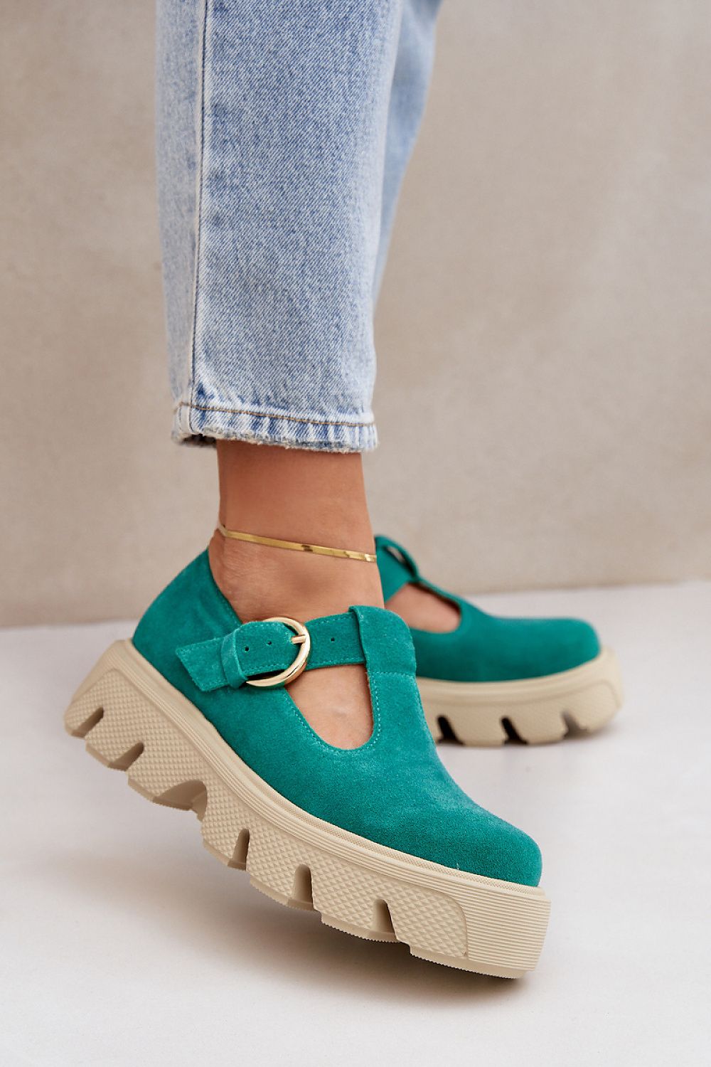  Platform shoes model 208332 Step in style 