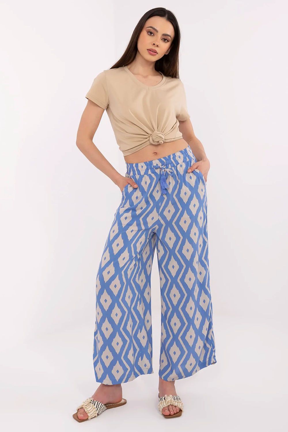  Women trousers model 212665 Sublevel 