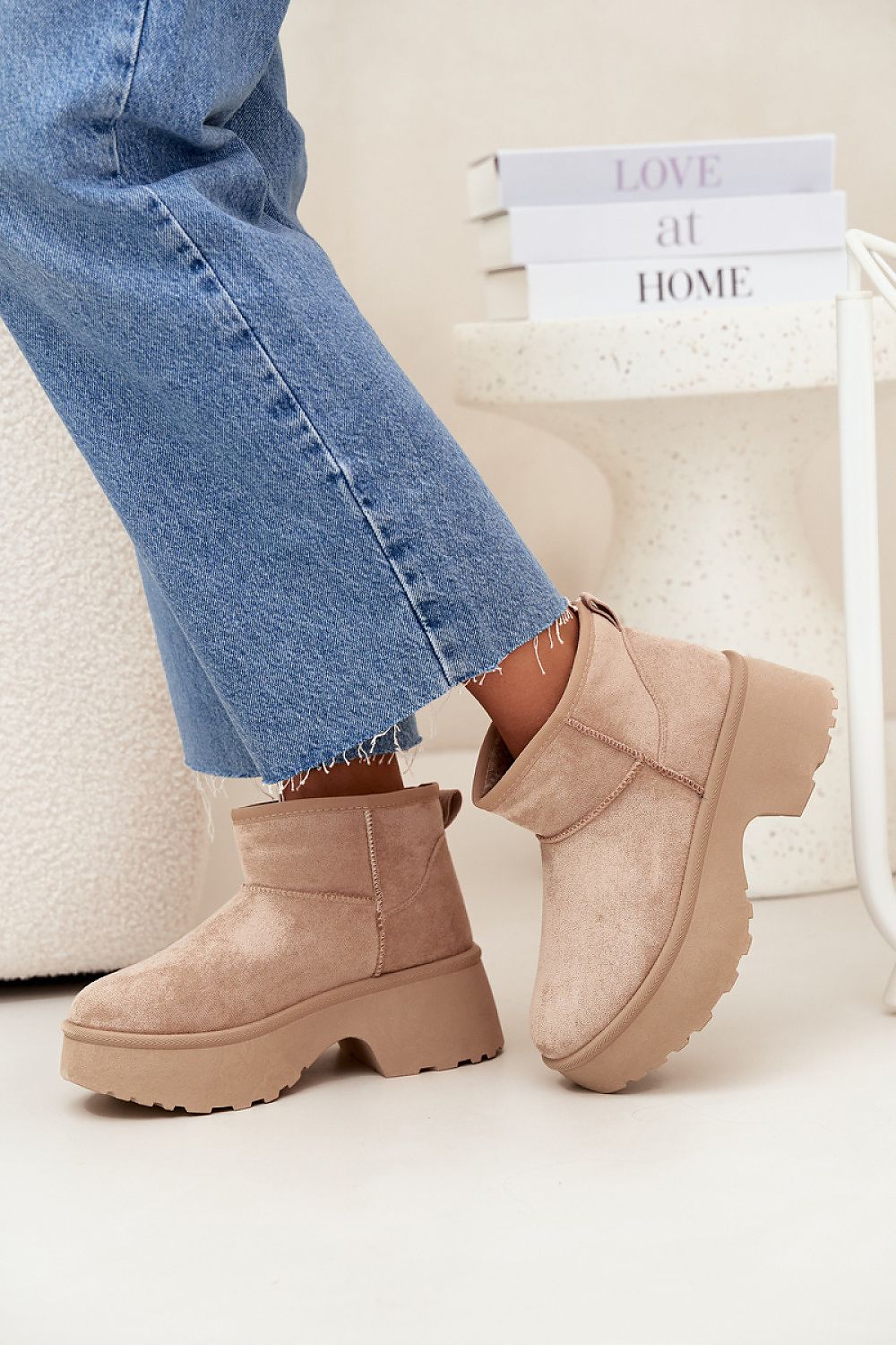  Snow boots model 218300 Step in style 