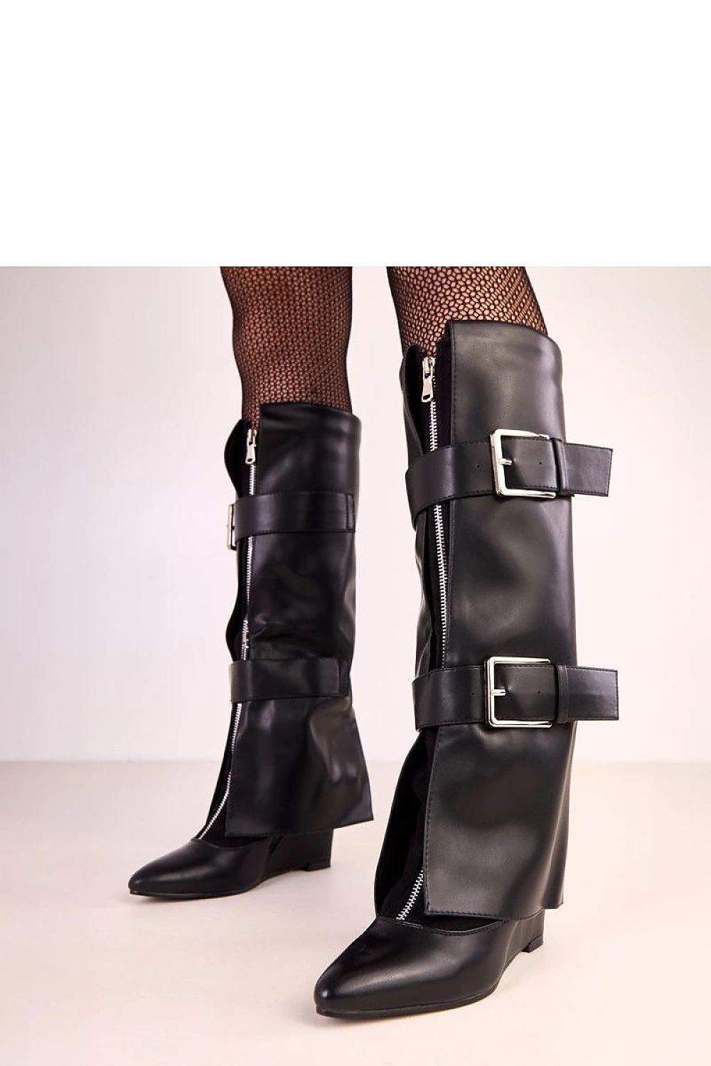  Buskin boots model 220243 Solea 