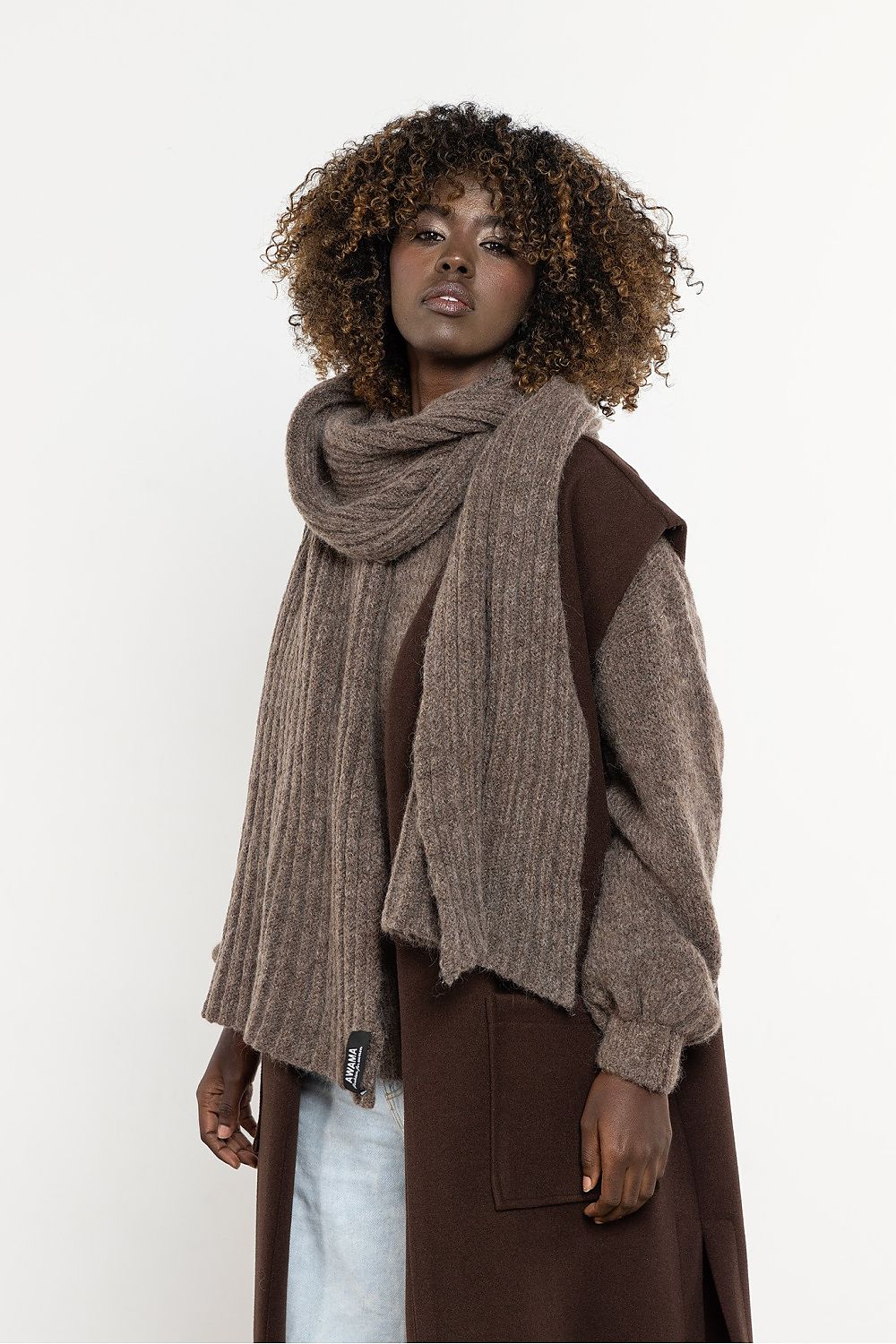  Shawl model 220843 awama 