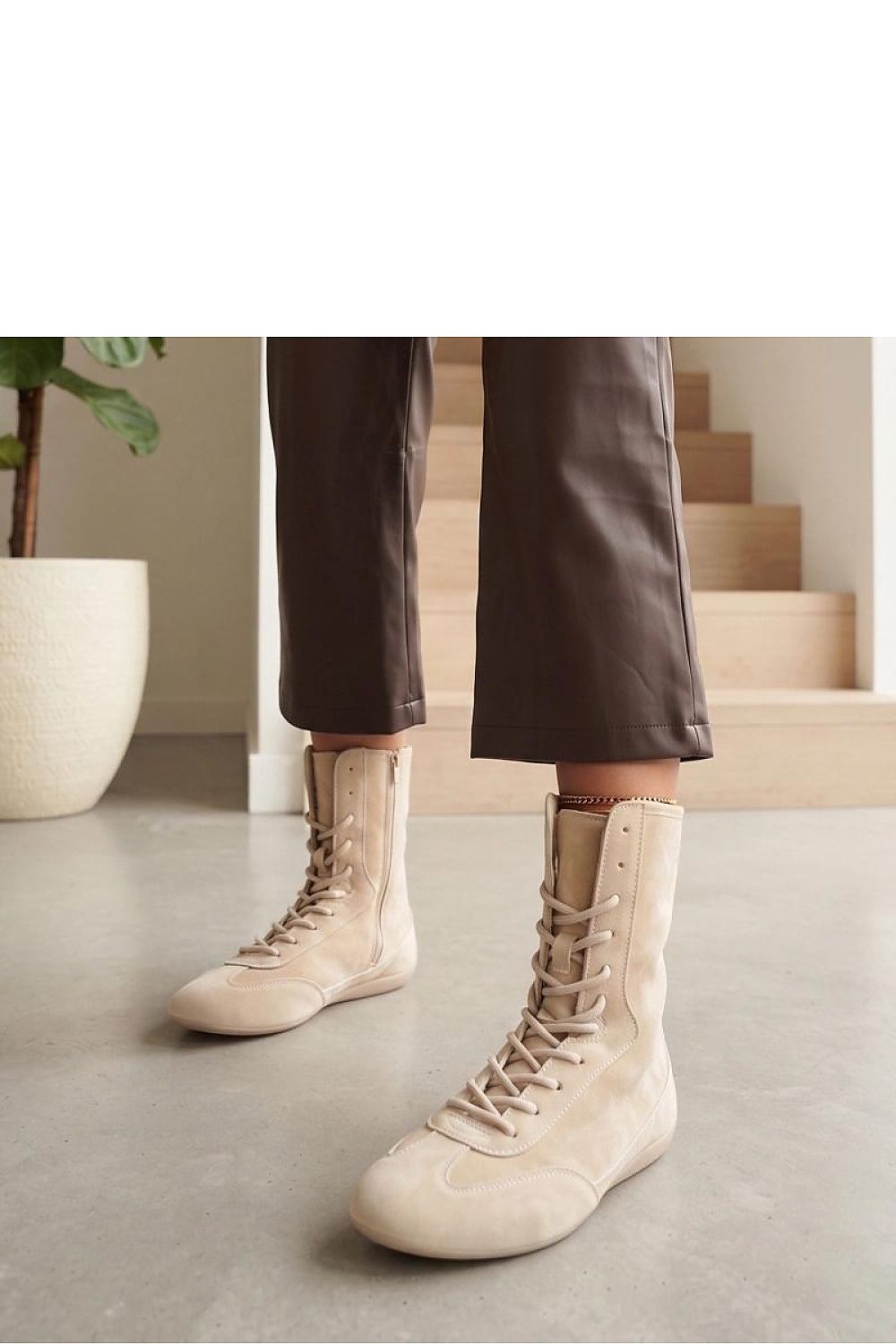 Sport boots model 231698 Solea 