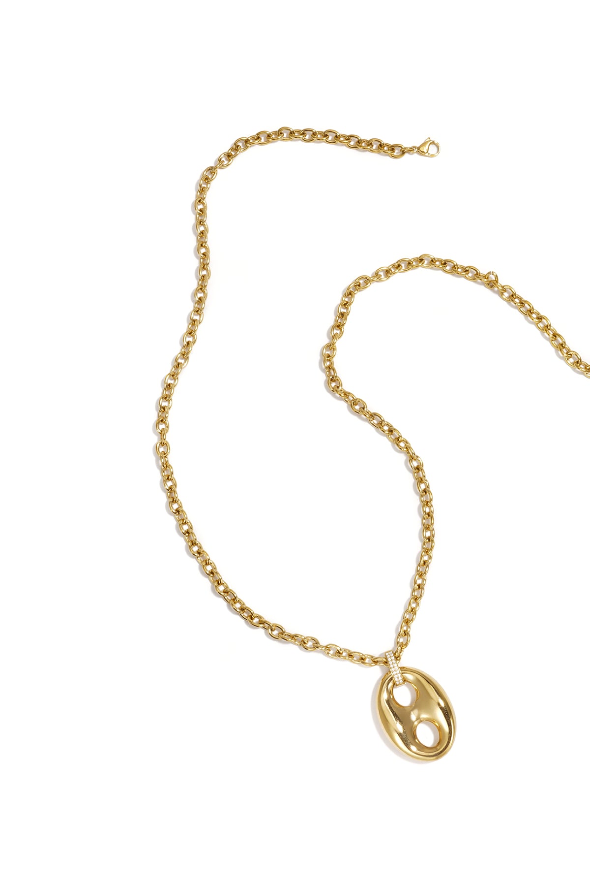 Chunky necklace with knot-shaped statement charm